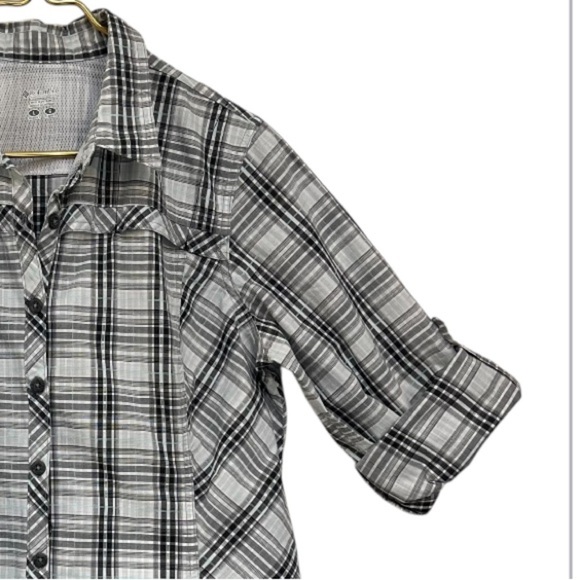 Columbia Plaid Roll Tab Button Down Shirt Size L - Picture 4 of 9